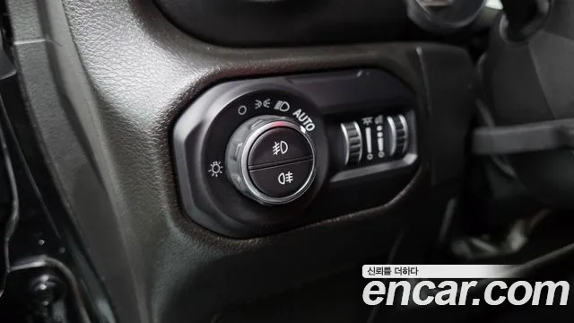 2022 Jeep Wrangler (JL) 2.0 Overland 4Door Sold VIN 1C4HJXEN5NW280080 – photo 13