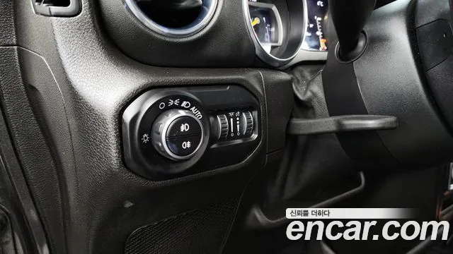 2019 Jeep Wrangler (JL) 2.0 Overland 4Door – VIN 1C4HJXEN6KW573644 2019 Jeep Wrangler (JL) 2.0 Overland 4Door VIN 1C4HJXEN6KW573644