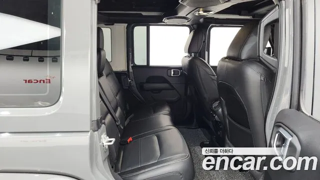2021 Jeep Wrangler (JL) 2.0 Overland Power Top 4Door Sold VIN 1C4HJXEN6MW791649 – engine bay