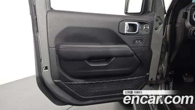 2023 Jeep Wrangler (JL) 2.0 Overland Power Top 4Door Sold VIN 1C4HJXEN8PW512335 – rear exterior