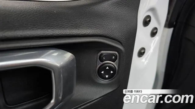 2021 Jeep Wrangler (JL) 2.0 Rubicon Power Top 4Door Sold VIN 1C4HJXFN0MW598766 – photo 28 2021 Jeep Wrangler (JL) 2.0 Rubicon Power Top 4Door Sold VIN 1C4HJXFN0MW598766 – photo 28
