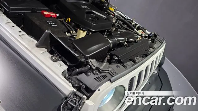 2019 Jeep Wrangler (JL) 2.0 Rubicon Power Top 4Door Sold VIN 1C4HJXFN3KW668063 – exterior detail