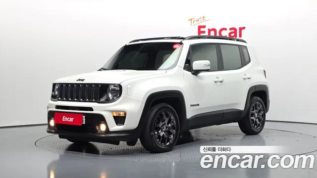 2021 Jeep Renegade 2.4 Longitude Sold VIN 1C4NJCBB2MPN22130 – exterior detail 2021 Jeep Renegade 2.4 Longitude Sold VIN 1C4NJCBB2MPN22130 – exterior detail