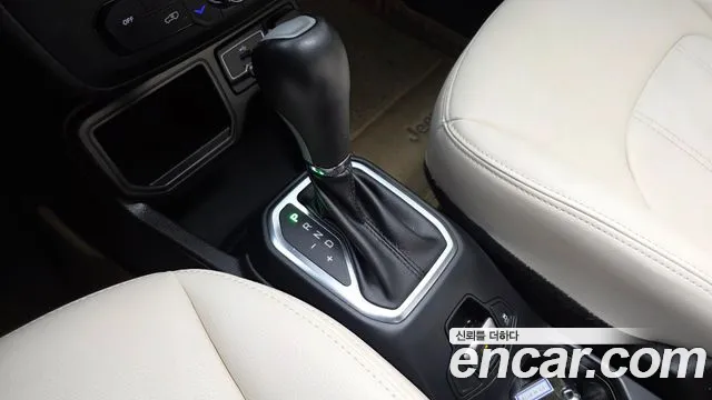 2021 Jeep Renegade 2.4 Longitude Sold VIN 1C4NJCBB2MPN22130 – photo 19 2021 Jeep Renegade 2.4 Longitude Sold VIN 1C4NJCBB2MPN22130 – photo 19