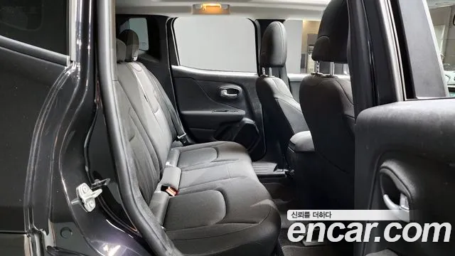 2021 Jeep Renegade 2.4 Longitude Sold VIN 1C4NJCBB5MPM66605 – photo 12 2021 Jeep Renegade 2.4 Longitude Sold VIN 1C4NJCBB5MPM66605 – photo 12