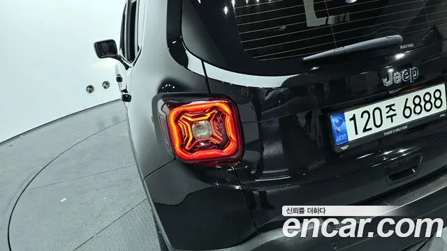 2023 Jeep Renegade 1.3 Limited Sold VIN 1C4NJCE18PPP74584 – photo 12