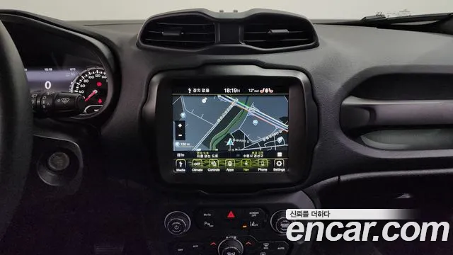 2023 Jeep Renegade 1.3 Limited Sold VIN 1C4NJCE18PPP76464 – engine bay