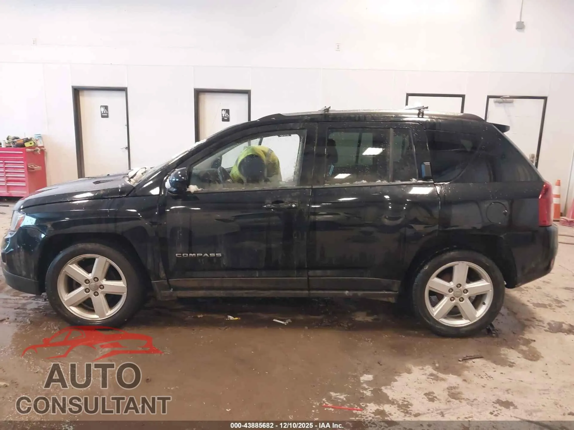 2014 JEEP COMPASS Damaged VIN 1C4NJCEA4ED780087 – photo 14