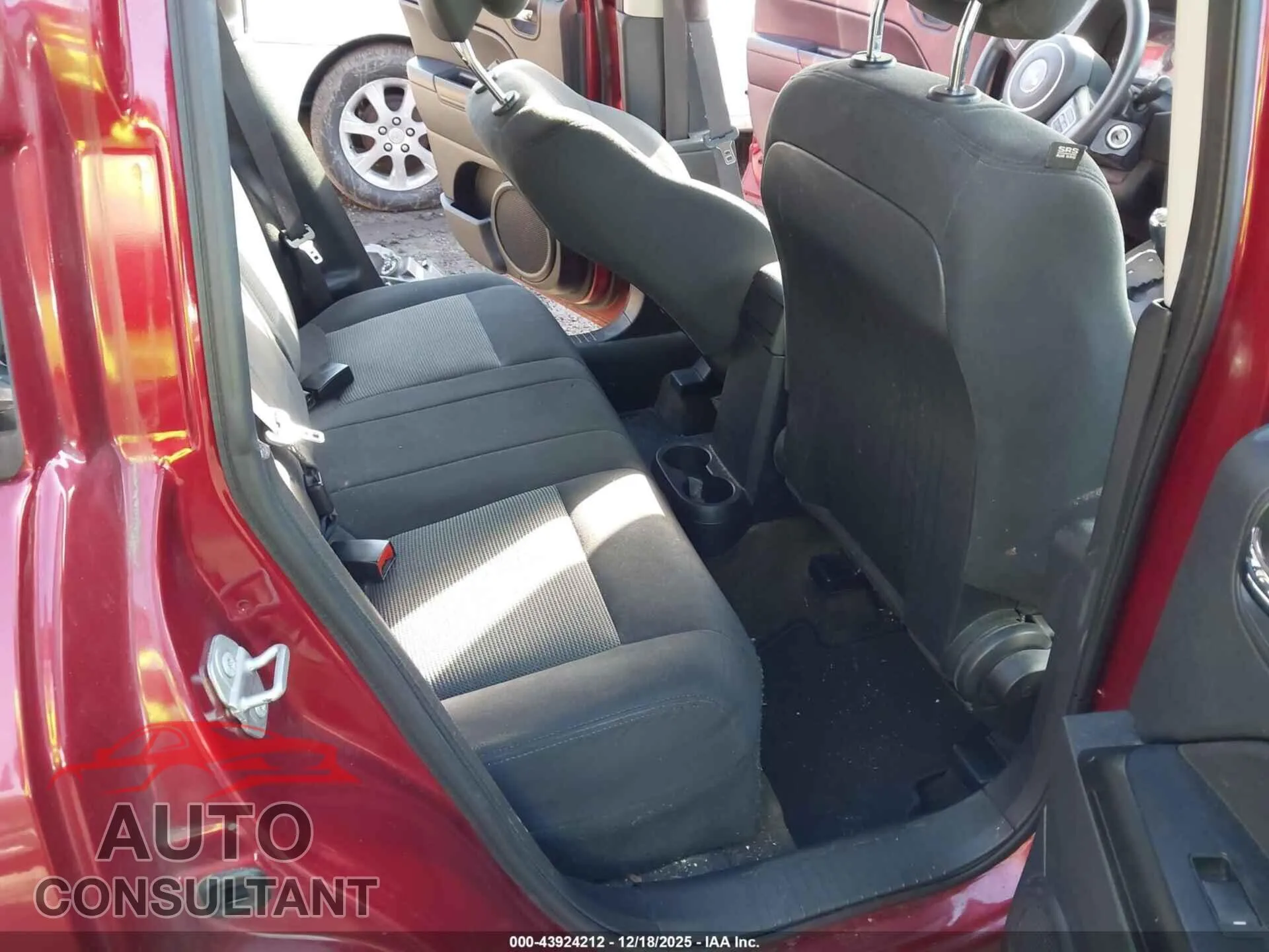 2017 JEEP COMPASS Damaged VIN 1C4NJDBB2HD144565 – undercarriage
