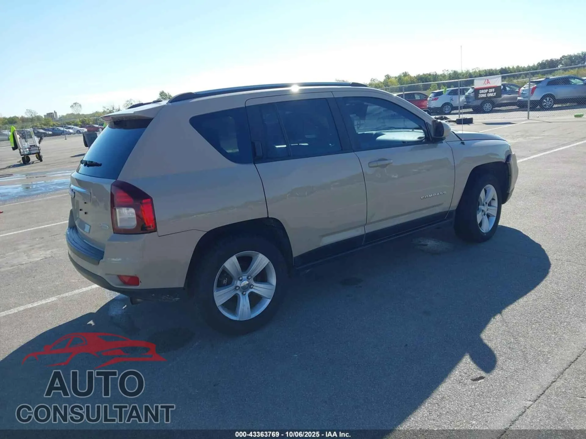 2017 JEEP COMPASS Damaged VIN 1C4NJDEB9HD144428 – dashboard