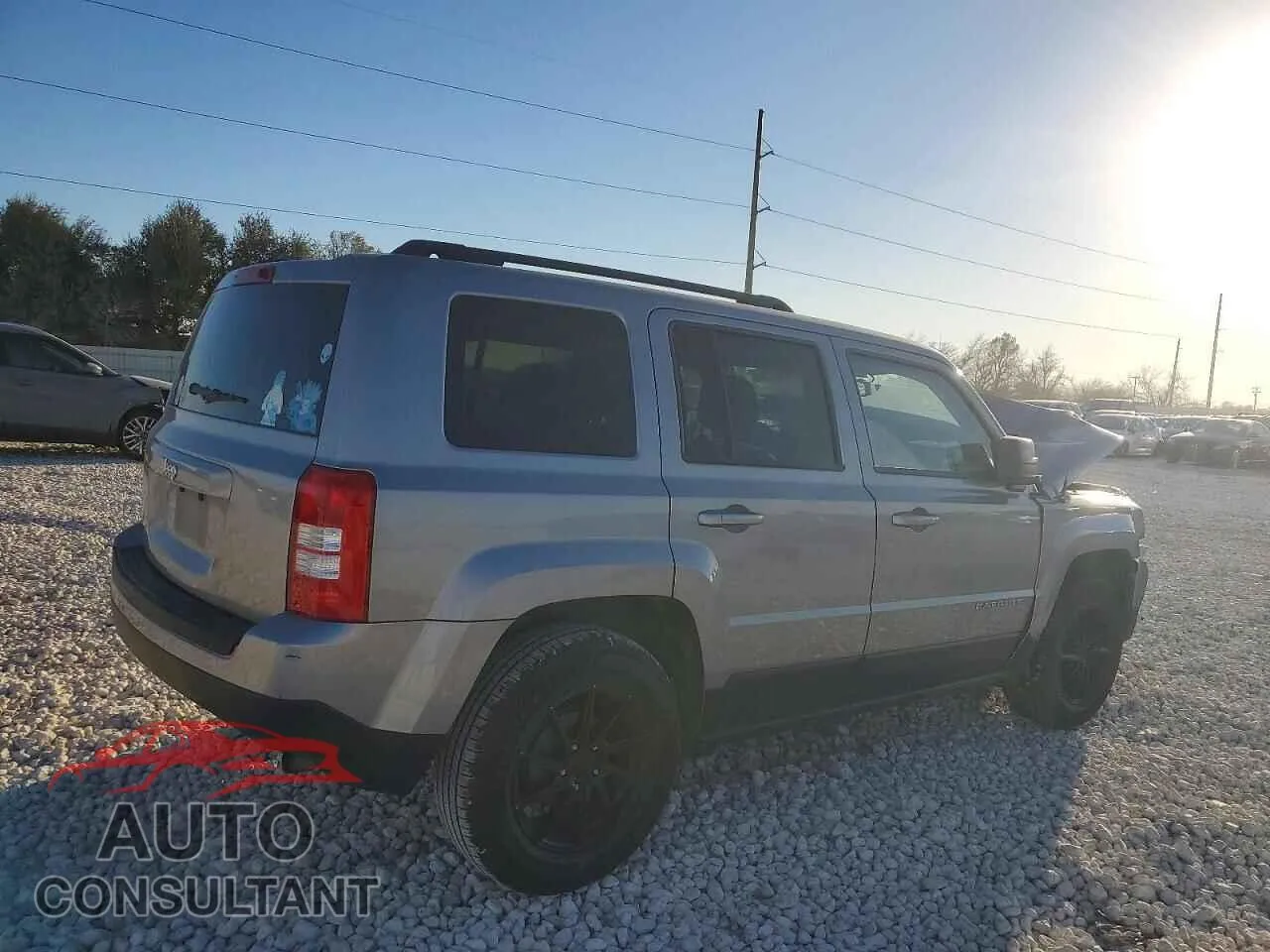 2016 JEEP PATRIOT Damaged VIN 1C4NJPBB3GD702777 – side profile 2016 JEEP PATRIOT Damaged VIN 1C4NJPBB3GD702777 – side profile