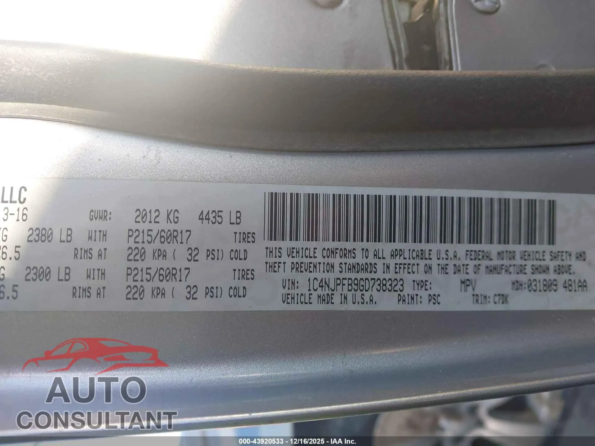 2016 JEEP PATRIOT Damaged VIN 1C4NJPFB9GD738323 – trunk area
