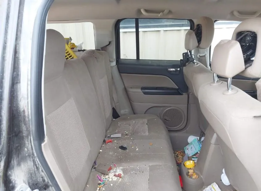 2014 JEEP Patriot Used VIN 1C4NJRBB7ED809078 – photo 11