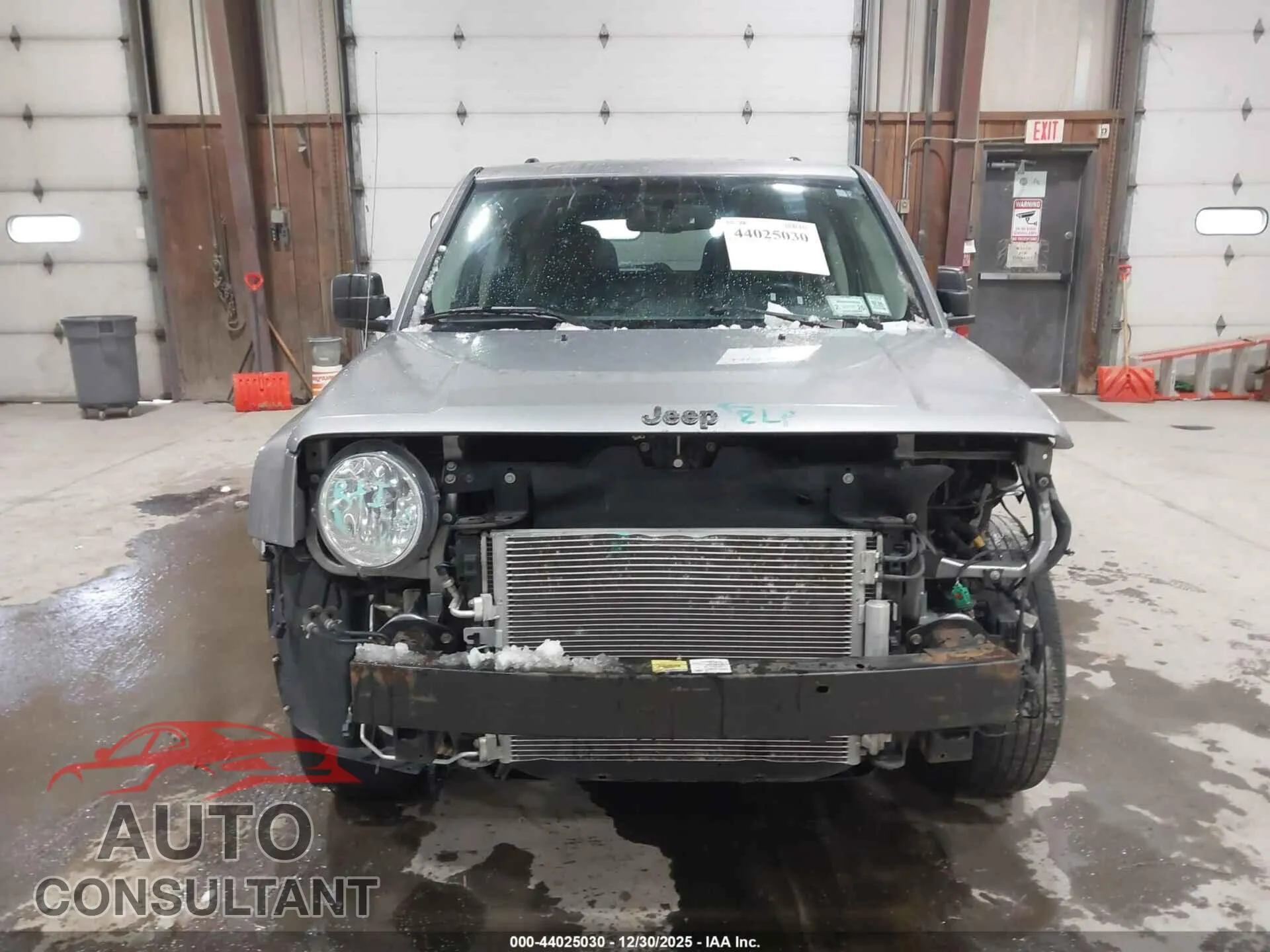 2016 JEEP PATRIOT Damaged VIN 1C4NJRFB1GD668456 – engine bay