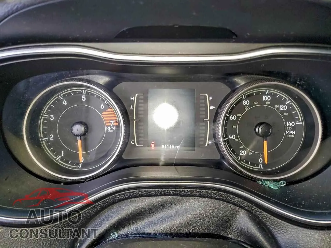 2019 JEEP GRAND CHER Damaged VIN 1C4PJLCB6KD266306 – trunk area