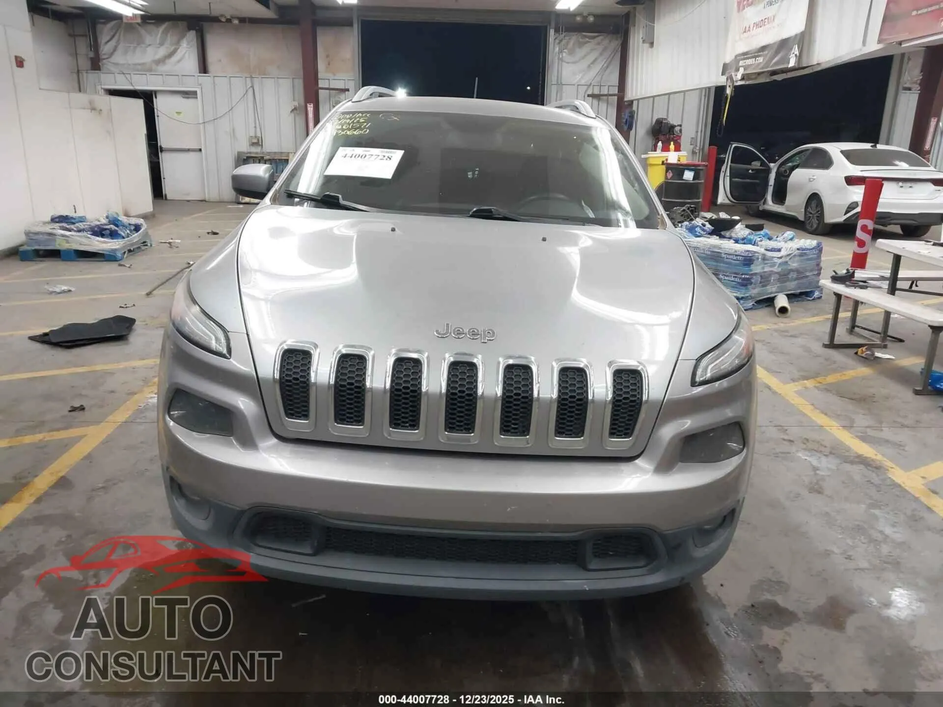2017 JEEP CHEROKEE Damaged VIN 1C4PJLCBXHW661571 – photo 12