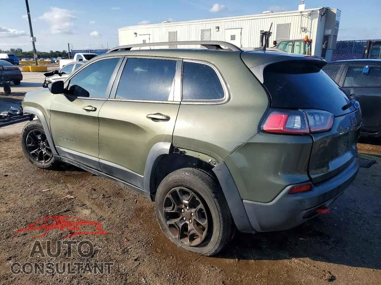 2019 JEEP CHEROKEE Damaged VIN 1C4PJMBX5KD169410 – rear exterior