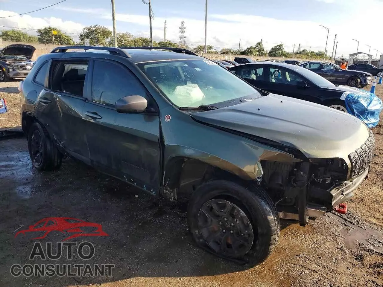 2019 JEEP CHEROKEE Damaged VIN 1C4PJMBX5KD169410 – dashboard