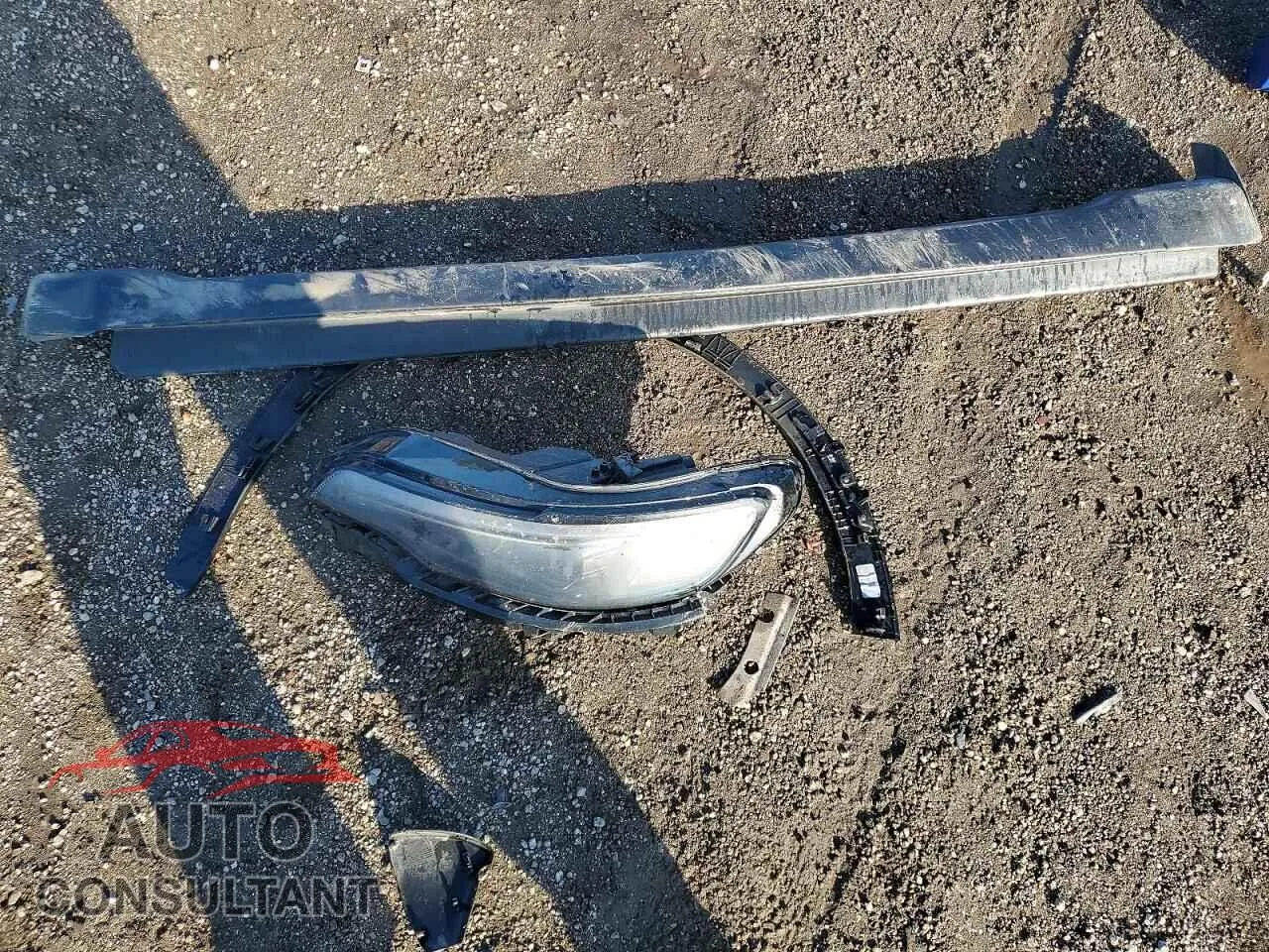 2019 JEEP CHEROKEE Damaged VIN 1C4PJMBX5KD169410 – photo 12