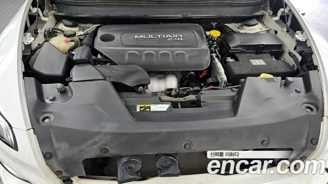 2018 Jeep Cherokee (KL) 2.4 Longitude High AWD Sold VIN 1C4PJMCB2JD607060 – engine bay
