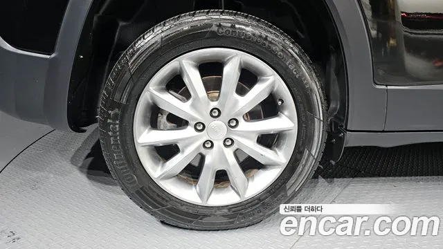 2018 Jeep Cherokee (KL) 2.4 Longitude High AWD Sold VIN 1C4PJMCB6JD606753 – photo 17