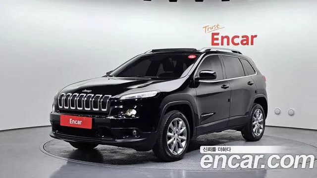 2018 Jeep Cherokee (KL) 2.4 Longitude High AWD Sold VIN 1C4PJMCB8JD545650 – trunk area 2018 Jeep Cherokee (KL) 2.4 Longitude High AWD Sold VIN 1C4PJMCB8JD545650 – trunk area