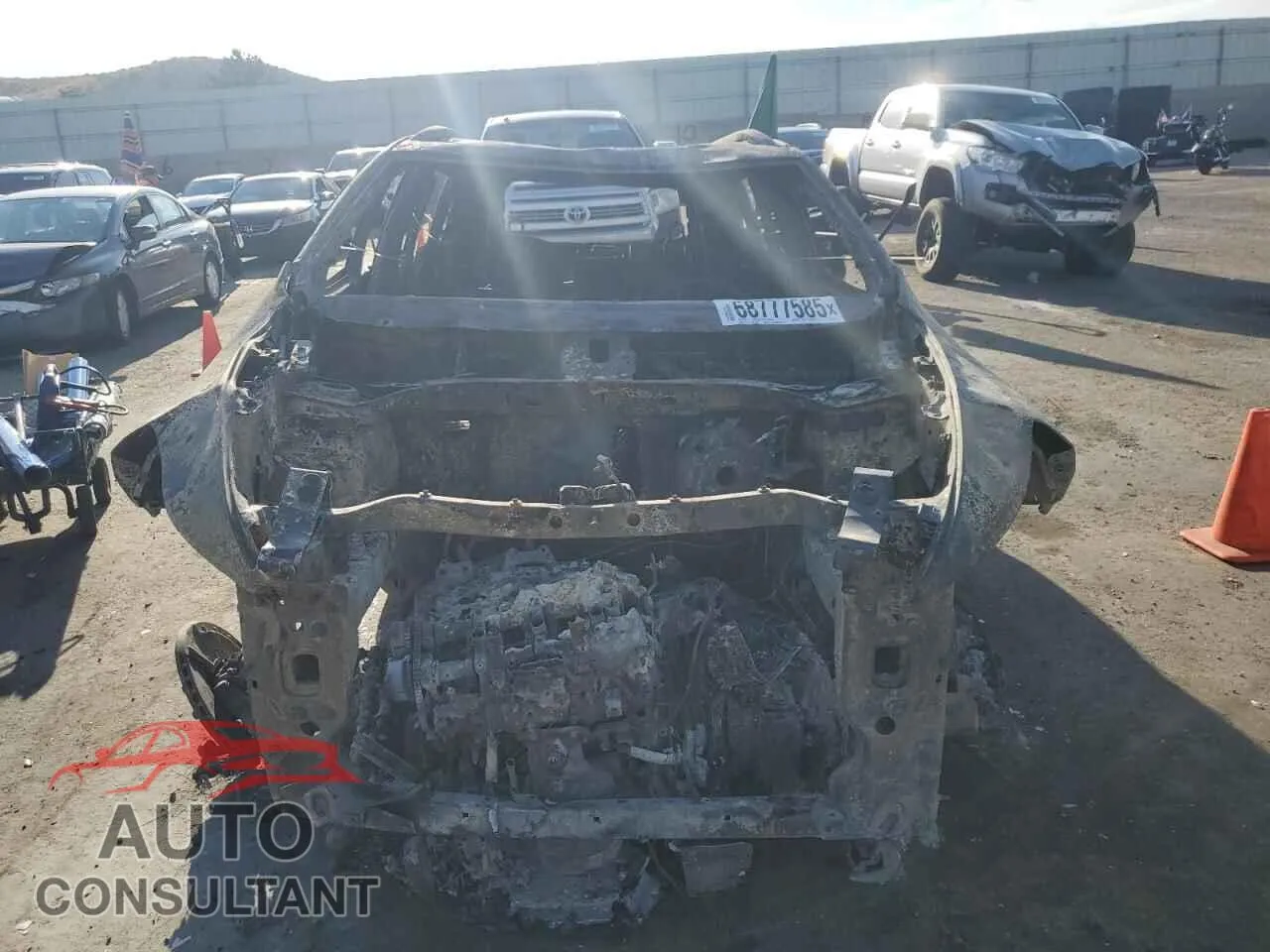 2014 JEEP GRAND CHER Damaged VIN 1C4PJMCS9EW321829 – interior seats
