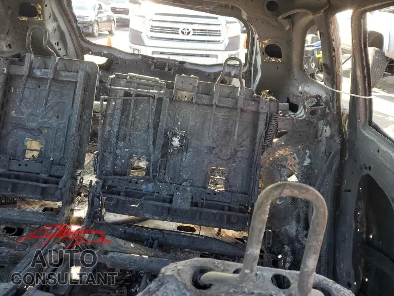 2014 JEEP GRAND CHER Damaged VIN 1C4PJMCS9EW321829 – odometer reading