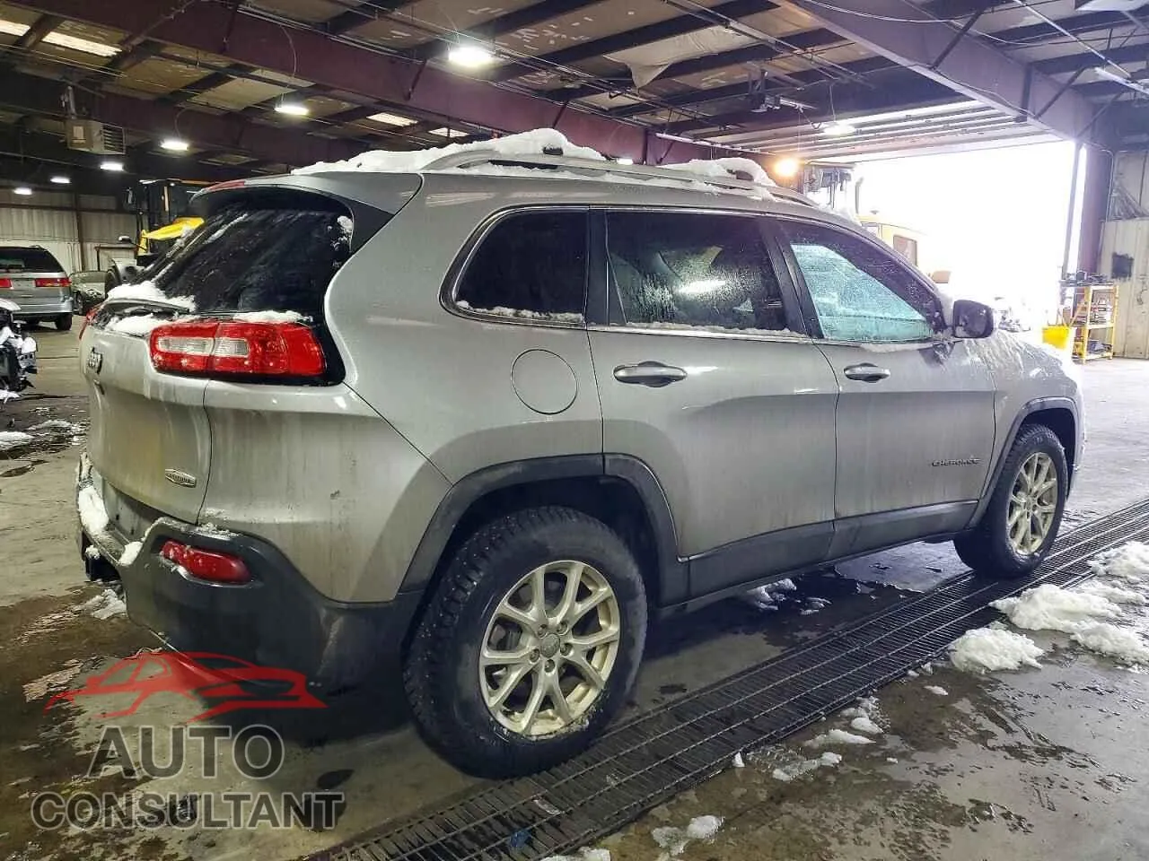 2015 JEEP GRAND CHER Damaged VIN 1C4PJMCSXFW512886 – side profile