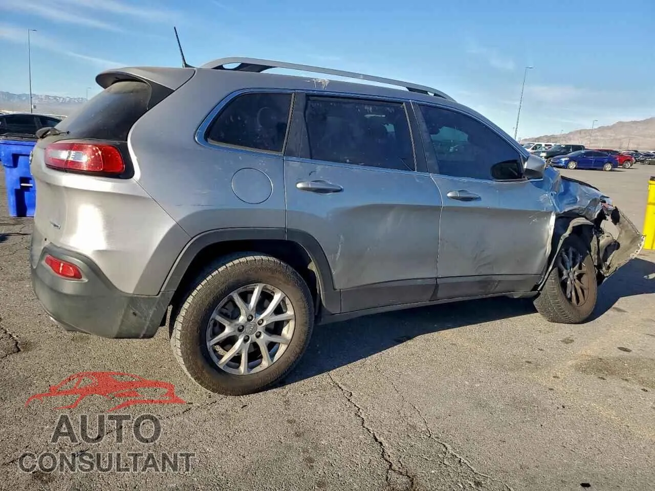 2017 JEEP GRAND CHER Damaged VIN 1C4PJMCSXHD213672 – side profile
