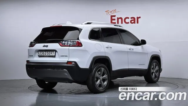 2021 Jeep Cherokee (KL) 2.4 Limited AWD Sold VIN 1C4PJMDB6MD138090 – interior seats
