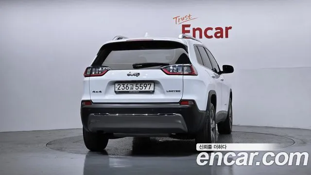2021 Jeep Cherokee (KL) 2.4 Limited AWD Sold VIN 1C4PJMDB6MD138090 – undercarriage