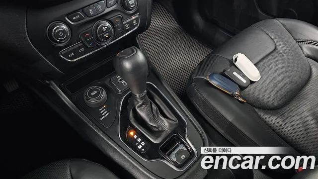 2020 Jeep Cherokee (Kl) 2.4 Limited Awd Sold VIN 1C4PJMDBXLD502610 – front exterior