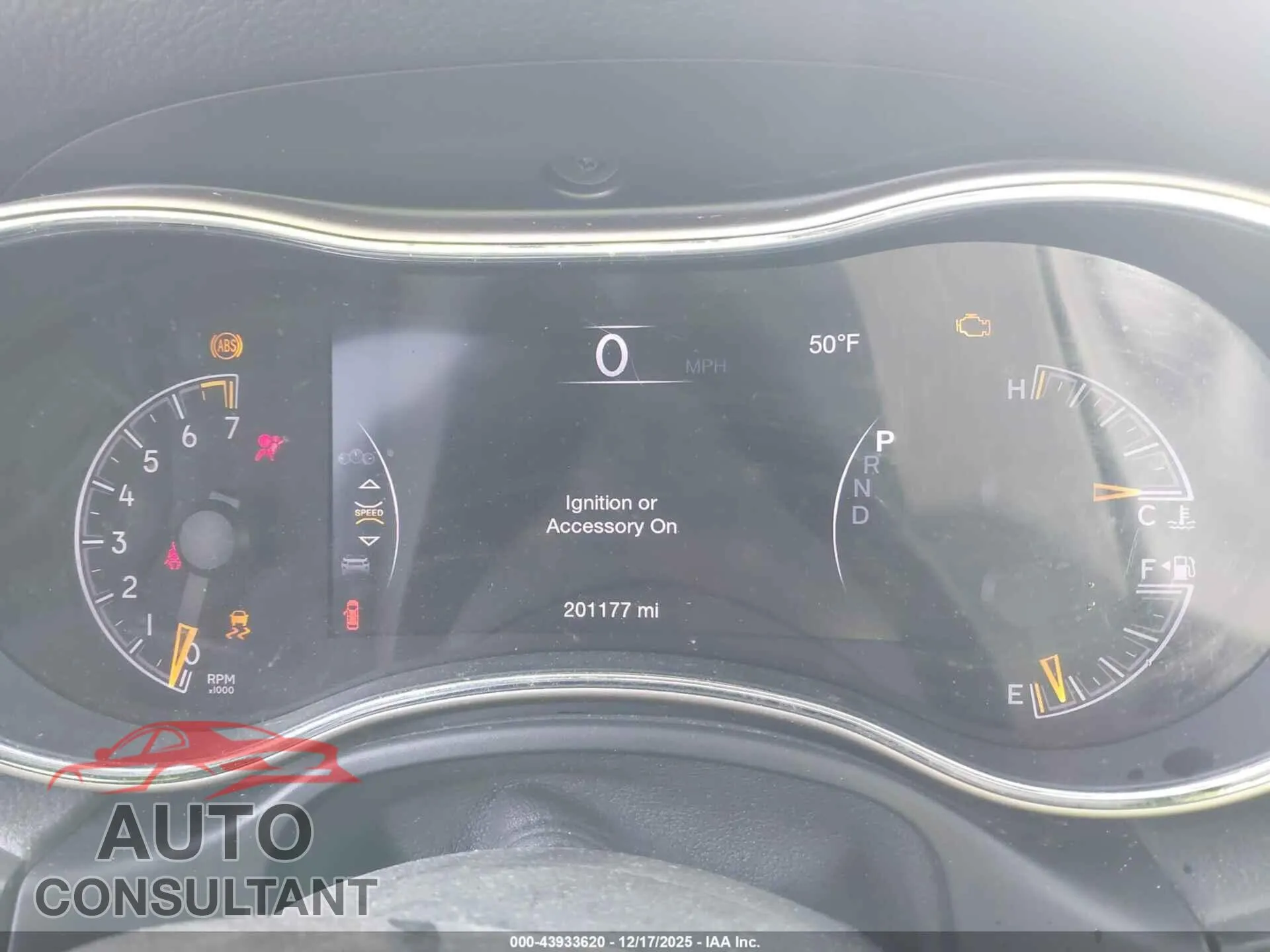 2016 JEEP GRAND CHEROKEE Damaged VIN 1C4RJEBG8GC329193 – exterior detail