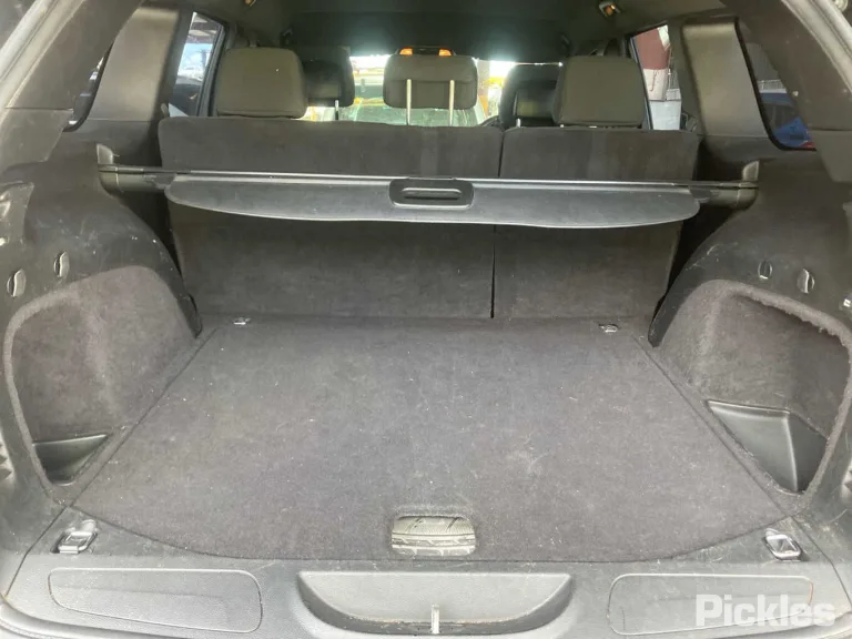 2013 Jeep Grand Cherokee Damaged VIN 1C4RJEEG1EC117681 – side profile