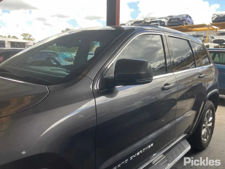 2013 Jeep Grand Cherokee Damaged VIN 1C4RJEEG1EC117681 – photo 17