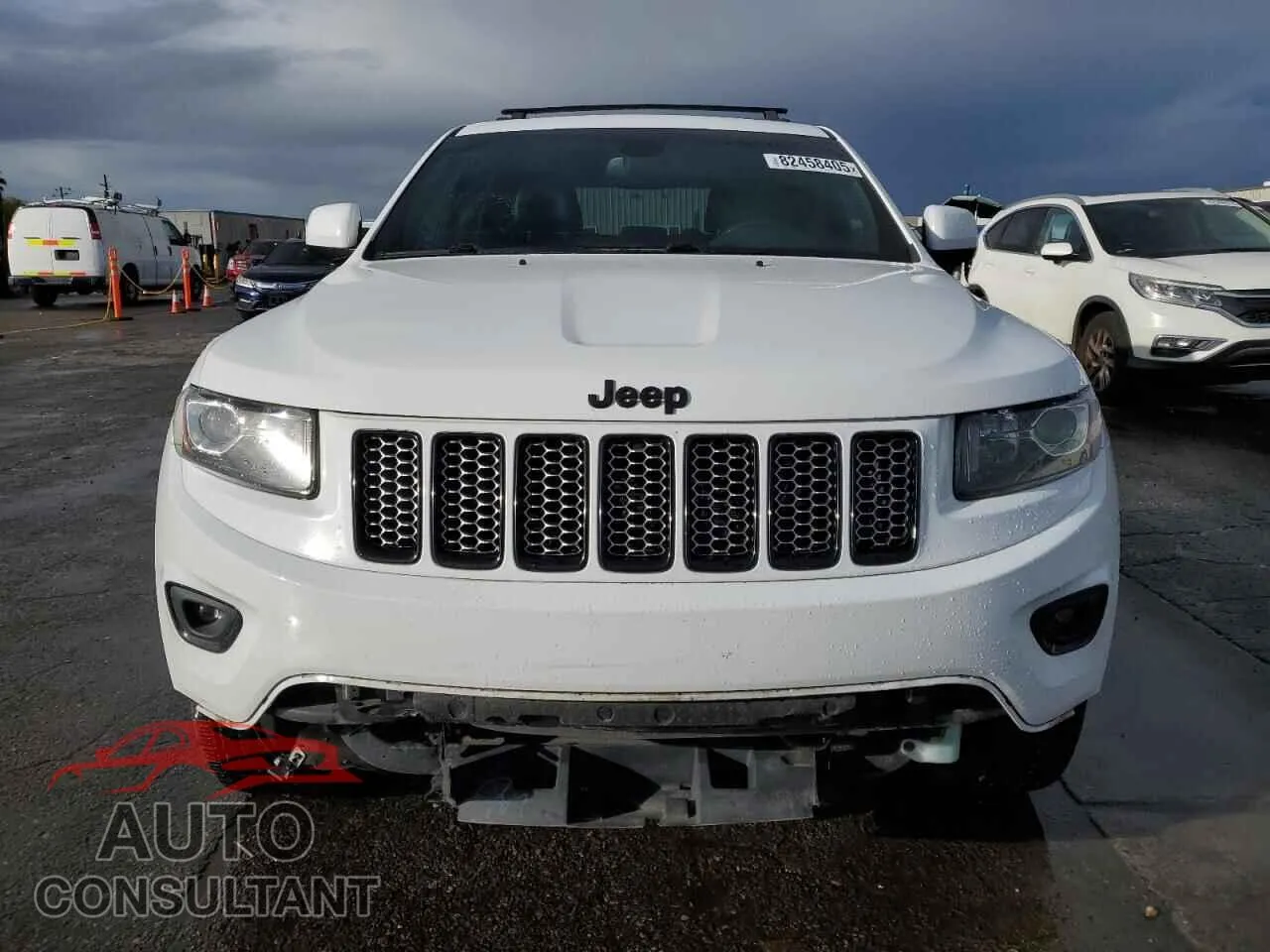 2015 JEEP GRAND CHER Damaged VIN 1C4RJFAG1FC142318 – interior seats