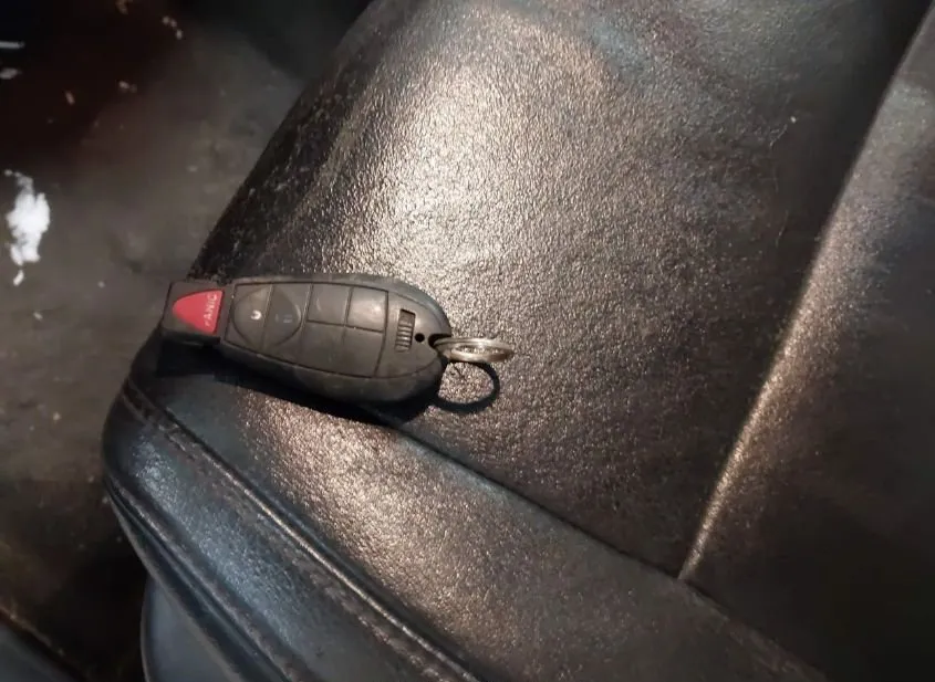 2012 JEEP Grand Cherokee Used VIN 1C4RJFAG8CC245375 – trunk area