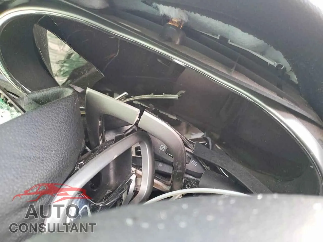 2019 JEEP GRAND CHER Damaged VIN 1C4RJFAG9KC847376 – trunk area