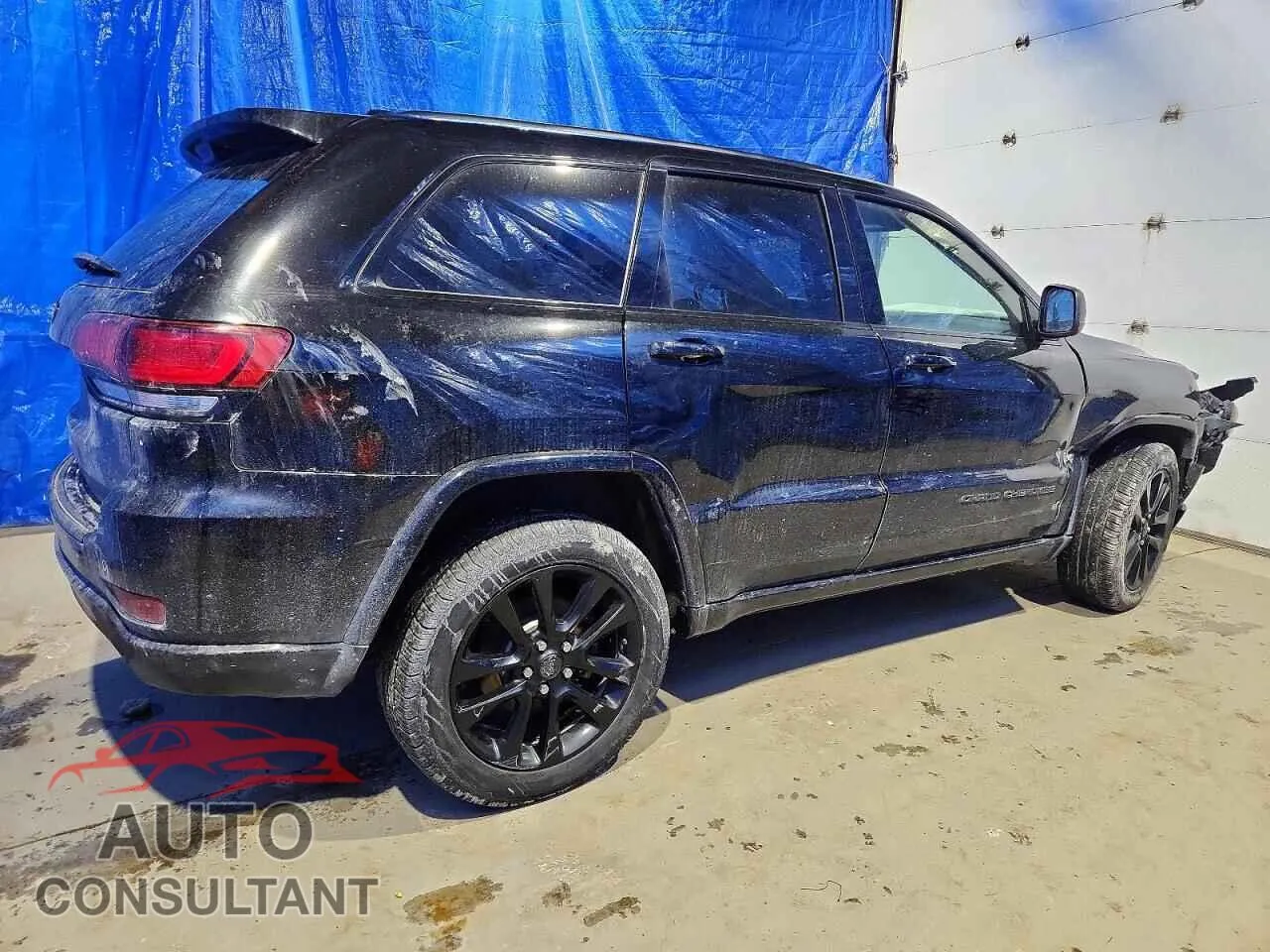 2019 JEEP GRAND CHER Damaged VIN 1C4RJFAGXKC678369 – side profile