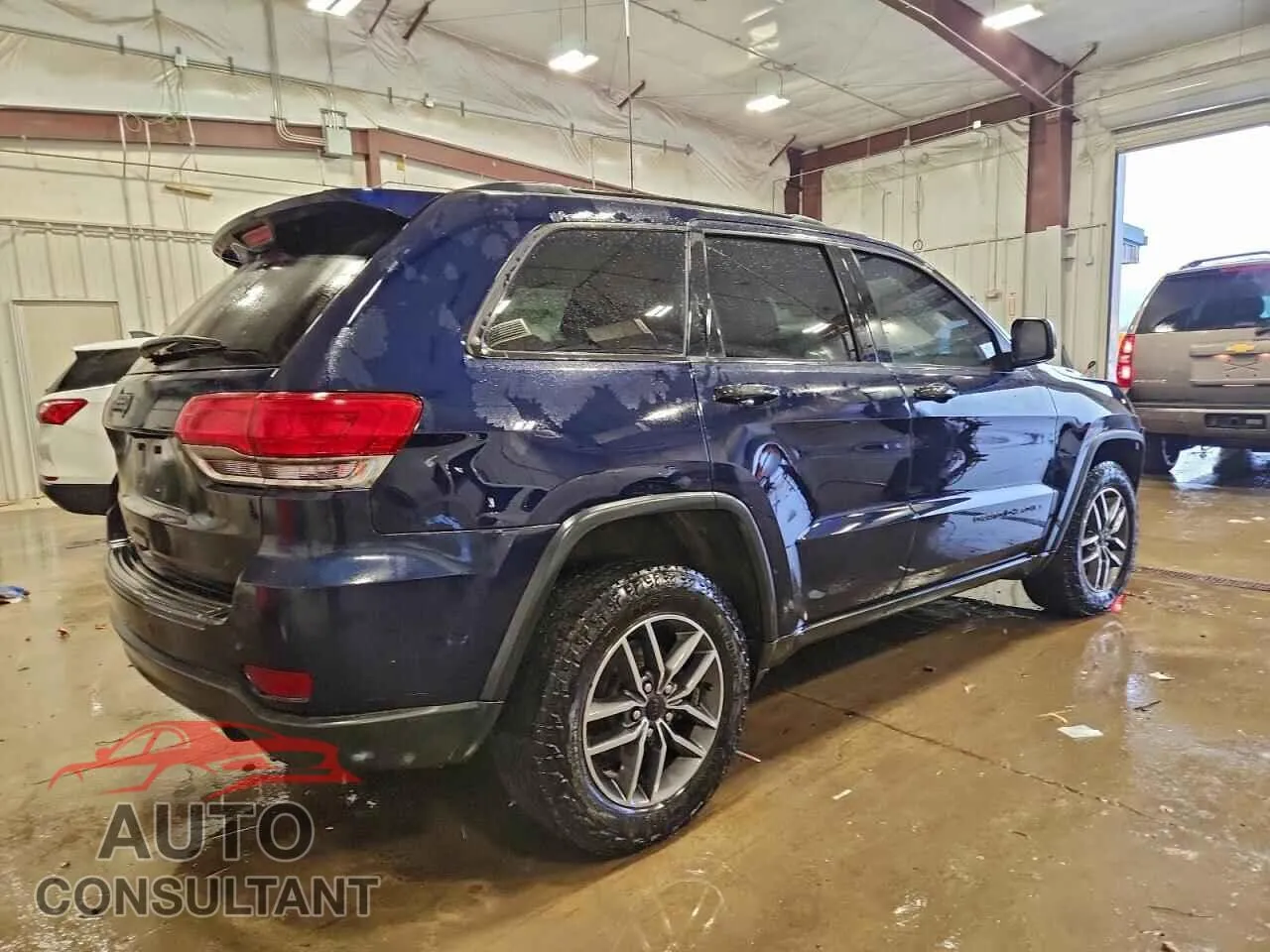 2017 JEEP GRAND CHER Damaged VIN 1C4RJFBG0HC884999 – side profile