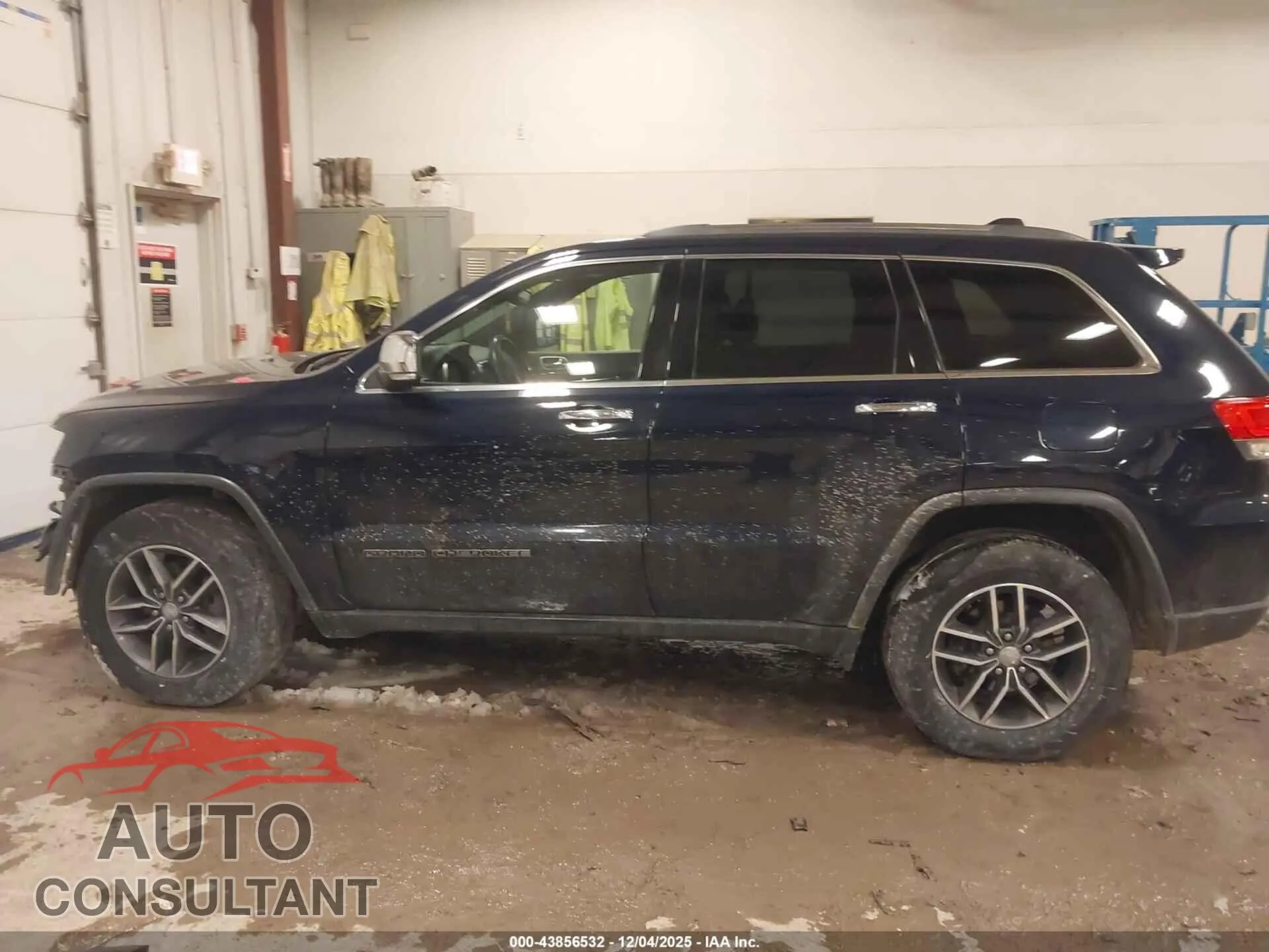 2017 JEEP GRAND CHEROKEE Damaged VIN 1C4RJFBG0HC891600 – photo 14