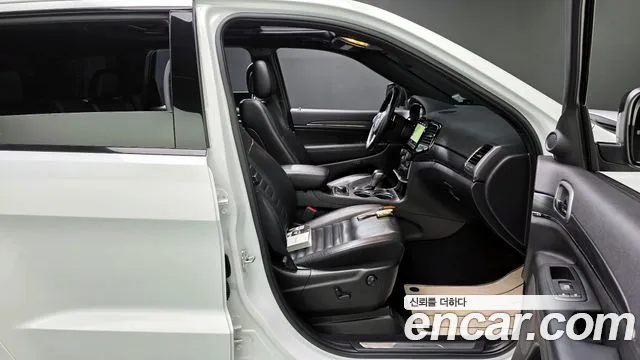 2020 Jeep Grand Cherokee 3.6 Limited-X Sold VIN 1C4RJFBG1LC328368 – side profile
