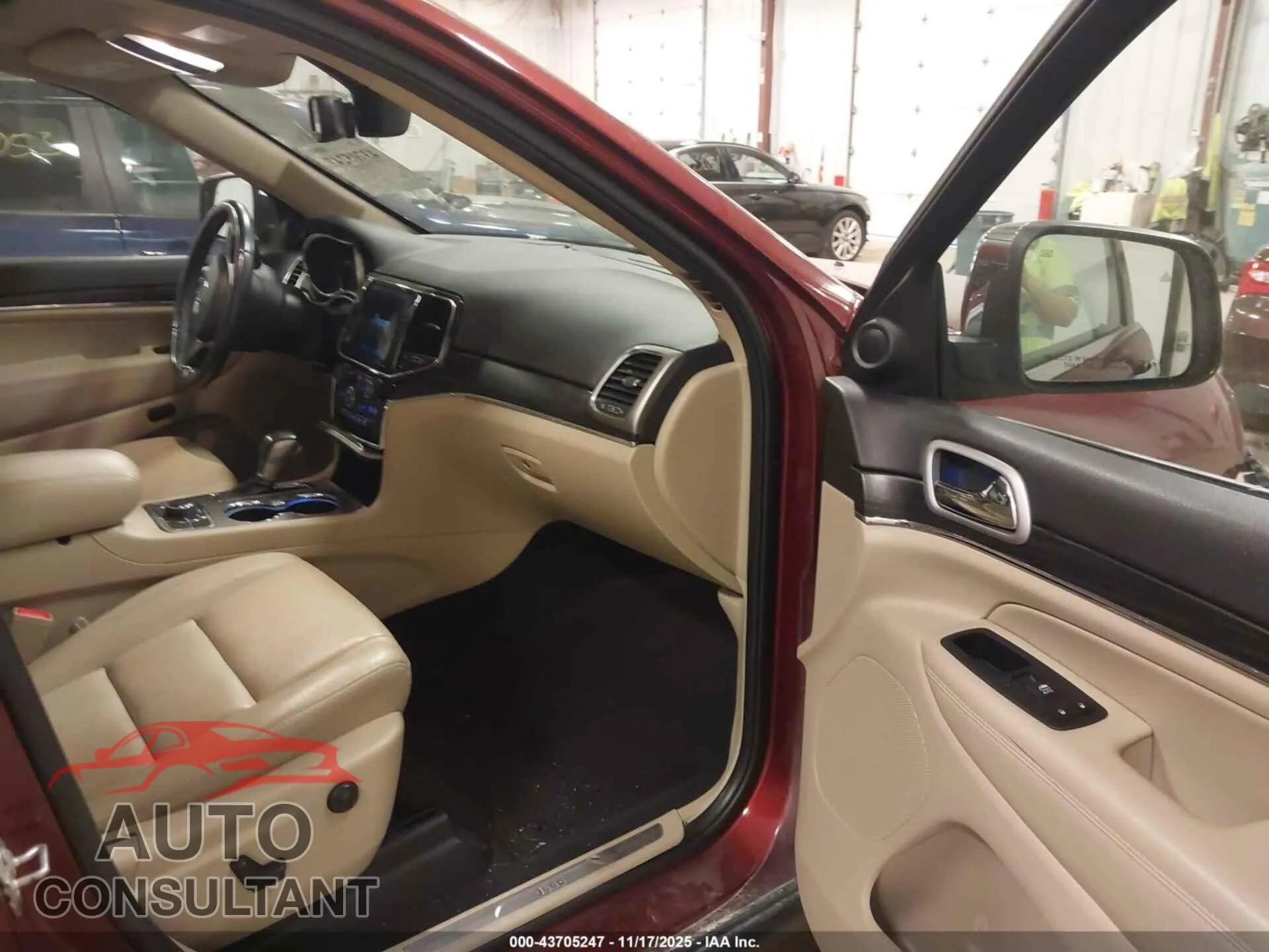 2020 JEEP GRAND CHEROKEE Damaged VIN 1C4RJFBG6LC144463 – interior seats