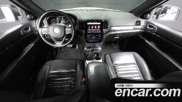 2020 Jeep Grand Cherokee 3.6 Limited-X Sold VIN 1C4RJFBG8LC336127 – interior seats