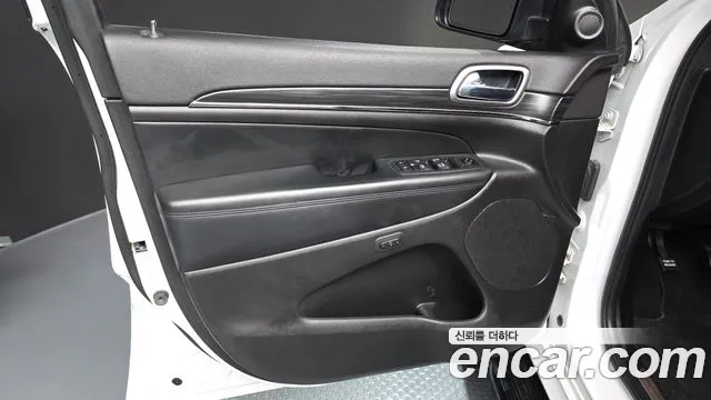 2020 Jeep Grand Cherokee 3.6 Limited-X Sold VIN 1C4RJFBG8LC336127 – photo 12