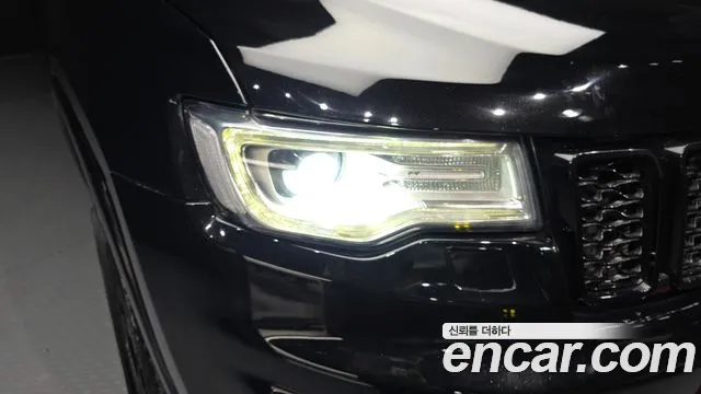 2017 Jeep Grand Cherokee 3.6 Overland Sold VIN 1C4RJFCG4HC747238 – photo 26