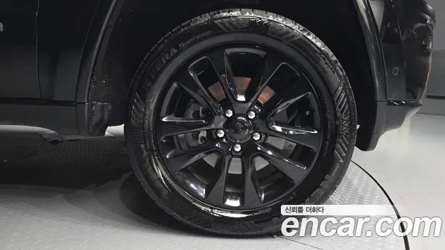 2017 Jeep Grand Cherokee 3.6 Overland Sold VIN 1C4RJFCG4HC747238 – photo 30