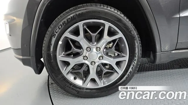 2020 Jeep Grand Cherokee 3.6 Overland Sold VIN 1C4RJFCG9LC269844 – photo 28 2020 Jeep Grand Cherokee 3.6 Overland Sold VIN 1C4RJFCG9LC269844 – photo 28