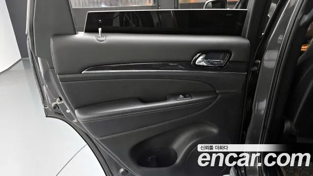 2020 Jeep Grand Cherokee 3.6 Overland Sold VIN 1C4RJFCG9LC269844 – photo 29 2020 Jeep Grand Cherokee 3.6 Overland Sold VIN 1C4RJFCG9LC269844 – photo 29